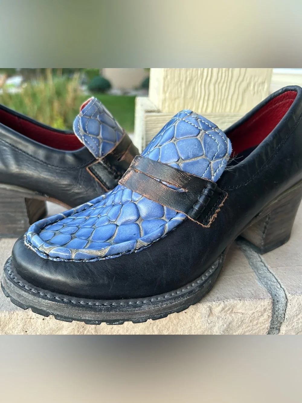 Womens FREEBIRD “Bristol” Loafer Heels Blue Snake Leather sz 7 - Picture 4 of 12
